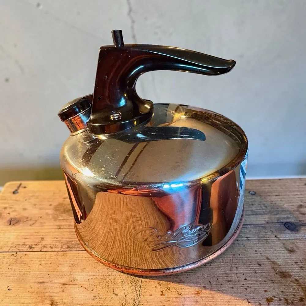 Revere Ware whistling teapot with copper bottom Korea 1999 VTG 1 qt